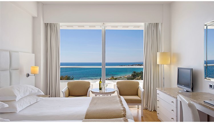 Grecian Sands Hotel, Кипр